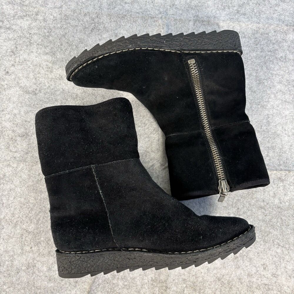 Clarks Somerset Black Suede Zip Up Closure Ankle Boots Womens Size 6.5 Booties